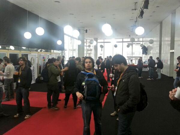 ezeed's tweet image. La gente  va llegando al baile... #PHPConfAr