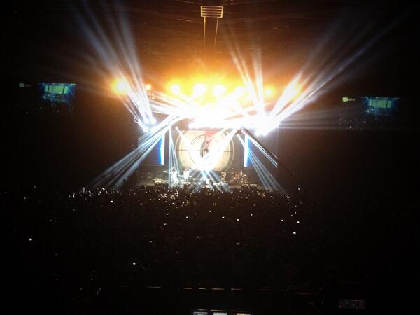 JAK101fm's tweet photo. saatnya untuk intergalactic dari beastie boys!! #FarEastMovement #JavaSoulnation2013 http://t.co/09sWWXDXIs