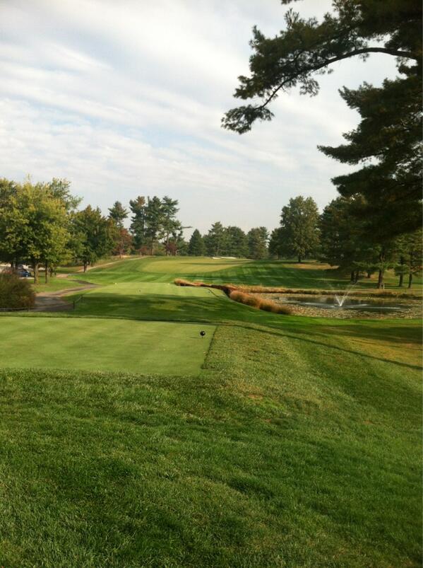 MCCGolfAcademy's tweet photo. TGIF.  Beautiful day here at @meadowlandscc  #playgolfitsfun http://t.co/9G6KlfaYjk