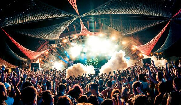 martitadp24's tweet photo. Fotón de @ushuaiaibiza @LocoDiceOFC @UsedAbusedOFC Ojala se pueda volver prontooo! http://t.co/VOLCbxttIo