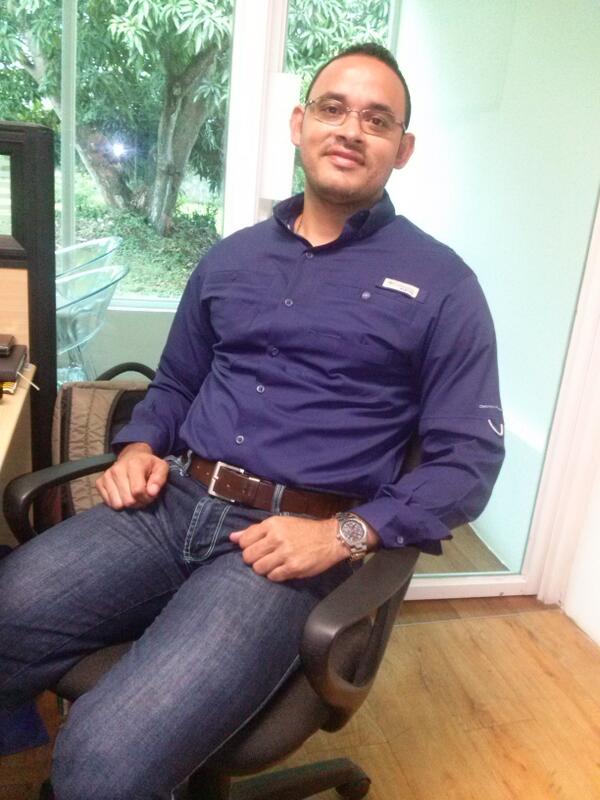 hduriber's tweet image. Oficina