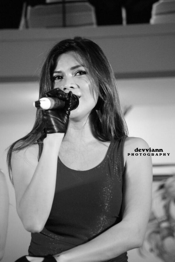 devviannphoto's tweet photo. #bexxpict @BEXXA_IR at Megaxus Megaxus Olimpiade 2013 @CentralParkMall | 130928 cc: @devviann http://t.co/z4Paq8ugWs