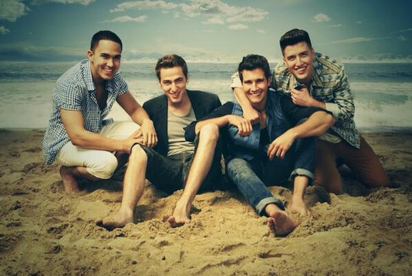 tiggerscurse's tweet image. #PCAForBigTimeRush ❤