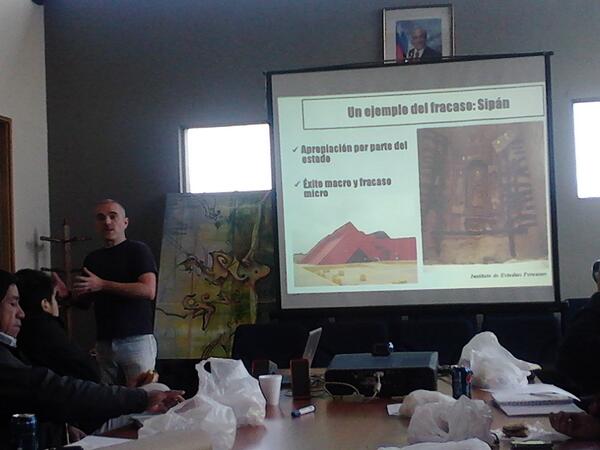 Taller turismo cultural en centro cultural victoria.