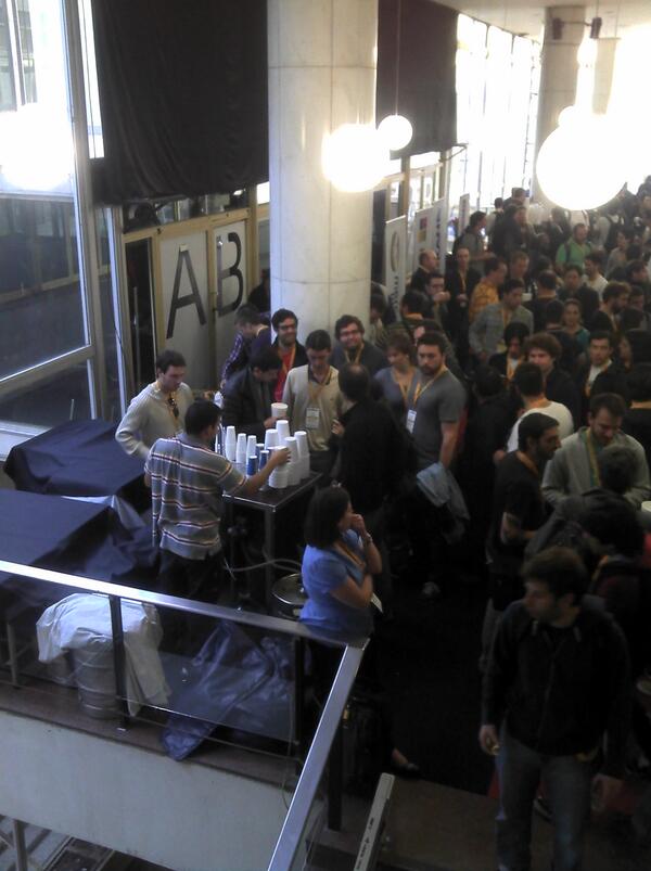 tiagox's tweet image. Free software as in free beer #PHPConfAr