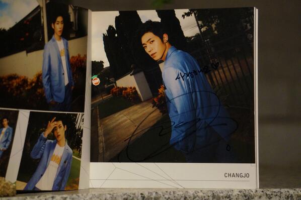 CapCoree's tweet image. Album de Teentop a gagner : Dédicace de Changjo = 사랑해요 (je t&apos;aime) ~~ Avec #Capcoree