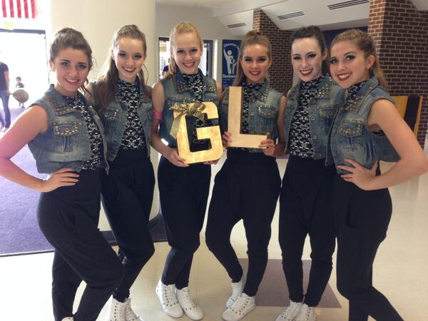 nat_timm's tweet photo. #GLunit @alainaw13 @RachelBultas http://t.co/ZsgRmdEXdT
