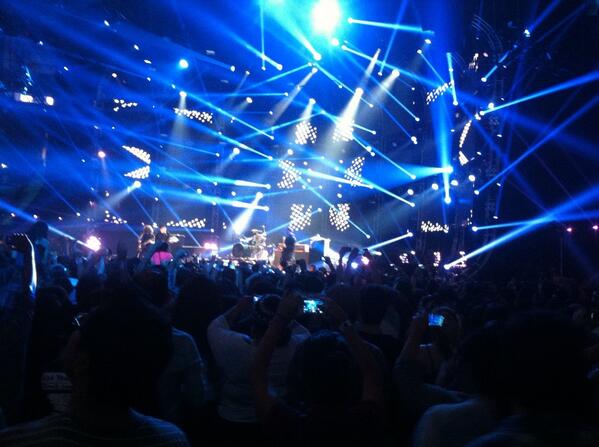 karinnacrdza's tweet photo. #MTVWorldStageMonterrey #MTVWorldStage #simpleplanenmty http://t.co/TbOaS8fA8D