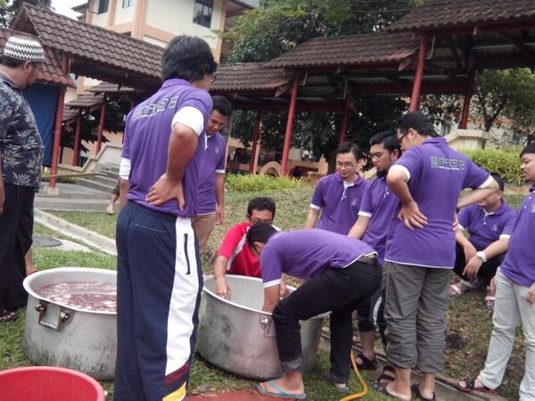 Kemuncak #mafest13 rewang &amp; closing ceremony <a href="/IIUMD/">Ahmed</a> <a href="/UIABest/">#UIABest</a>