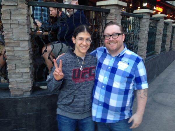 FourSlice's tweet image. So awesome!  Just ran into the BEST fighter this season's Ultimate Fighter - the all around awesome - @Roxyfighter !