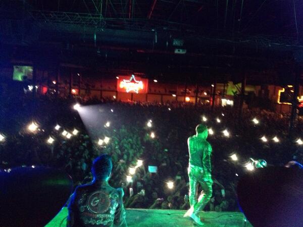 vilingp's tweet photo. APENAS EMPIEZA LA PACHANGA EN EL BELLO LAREDO TAMAULIPAS ,Y EL ENTUSIASMO GM A TODO LO Q DA, GRACIAS. http://t.co/WAYvWd4aUf