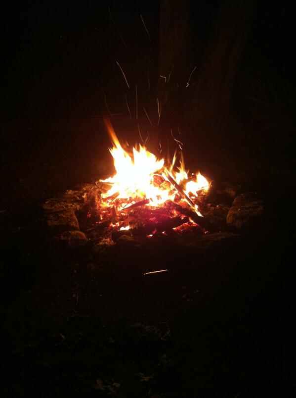 JJBullets's tweet image. #nofilter #perfectfire #perfectnight #perfectpeople