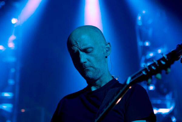 thelittleidiot's tweet photo. #NowPlaying 'Natural Blues' from 'Play' LIVE at the @FondaTheatre here: http://t.co/ZdRmCcSJTM #mobylive http://t.co/aFGuCBqG5m
