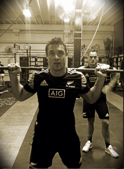 FirstXVClub's tweet photo. Massive game today - @AllBlacks V @bokrugby, but don't worry AB fans, @DanCarter &amp; @izzy_dagg are ready to go! #Rugby http://t.co/VQisEBzl8y