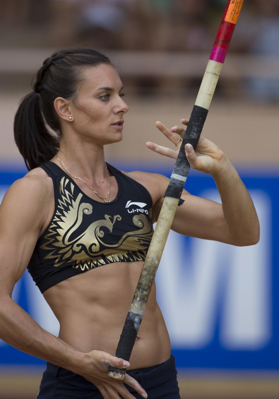 スポーツ選手 アスリートの名言 世界記録は私の名刺です エレーナ イシンバエワ 棒高跳び T Co Uytobrgc9t Twitter