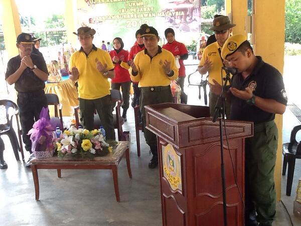 relamalaysia's tweet photo. Doa dbacakn olh ust ZulFadzli @PLRWS tnda brakhirnya UKMR IPRM @KP_RELA @Zahid_Hamidi @arahimradzi http://t.co/PvM8WdDBwr