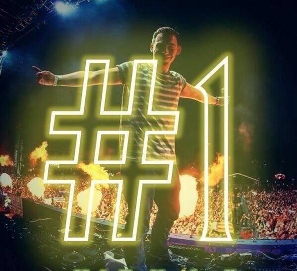 3rdDimensionGER's tweet photo. It is unveiled! Hardwell is this years No. 1 DJ! #hardwell #Top100DJs #DjMag http://t.co/xiTHPDHNPR