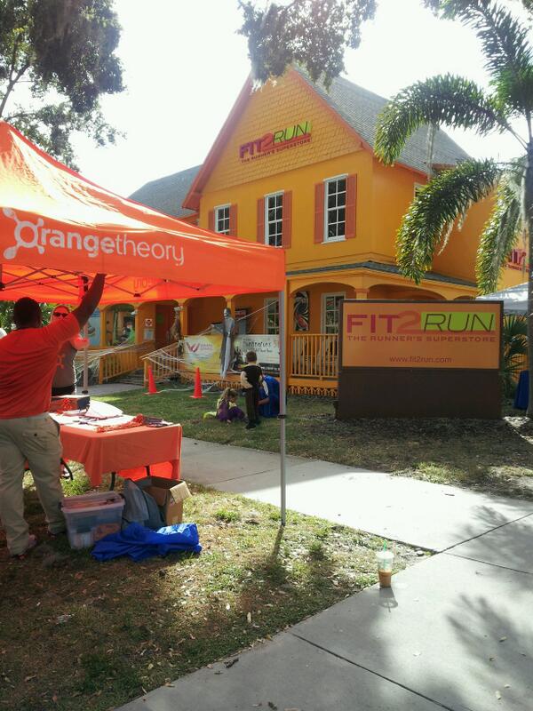 Fit2Run_StPete's tweet photo. Ghost Run 5k at Fit2Run St. Pete! @brendon310 Orange Theory #running #run #fitness #race #fit http://t.co/Xamy7qQ3Z0