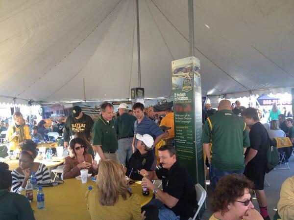 KenPaxtonTX's tweet photo. Thank you for the hospitality, Baylor Alumni Network! #BUHC13 #SicEm http://t.co/MPjMotEdhg