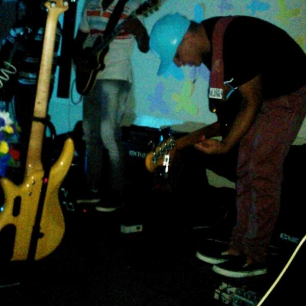 RevidBanda's tweet photo. :) http://t.co/SAIyxZamWA