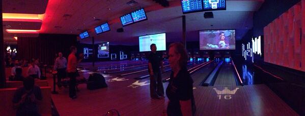 ShepherdFPA's tweet image. Bowling!!! #FPAExperience