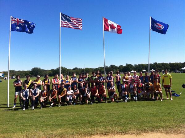AFLGoingGlobal's tweet photo. US Nationals Austin Texas..Captains Photo! Awesome day.Biggest AFL Tournament in the world.. 1000+players..untapped! http://t.co/4q8izOC0k8