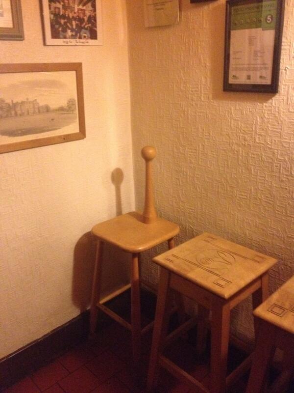 MaxSullivan1's tweet photo. Here is @simontill90 naughty chair when he delivers pe lessons @brooksey84 @themikeymorris @C_Sophocleous http://t.co/yhhTvaSKgL