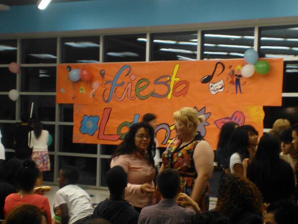 edgar_batenga's tweet photo. Celebrating Hispanic Heritage Month.  Fiesta Latina Arts Celebration http://t.co/kZ5jZt2pag