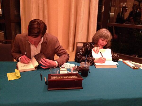 LiveAtRandom's tweet image. 10:10pm and @AnneRiceAuthor and @ChrisRiceWriter are *still* signing books for happy fans!