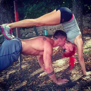 StrongWorkout tweet picture