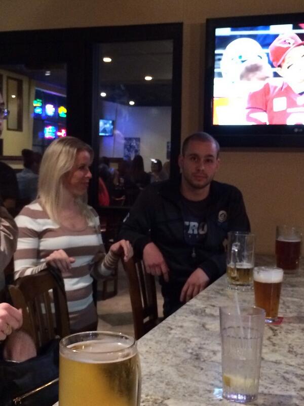 CaughtChazzing's tweet photo. Bob is a chaz http://t.co/RgTmStVrKV