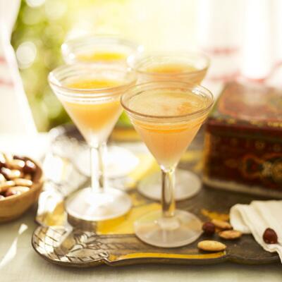 GoodFoodMagIn's tweet image. Your guests will love  #Orange &amp;amp; #RoseBellinis,there’s a fizzy citrus burst in every sip! Recipe in our #FestiveIssue