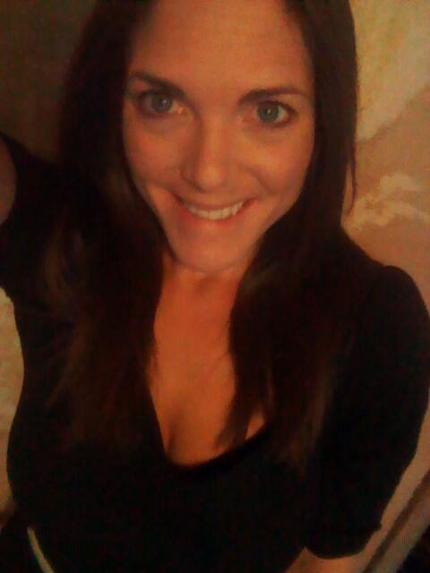 F-F-Fridaaaaaay is here #FF all my lovely Twitter mates, it'll make your weekend oodles of fun! ;-) have<a href="/tag/ff"class="tags">#FF</a>