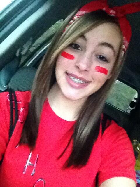 emilyjeaann's tweet image. Pep rally✌️#whadddup