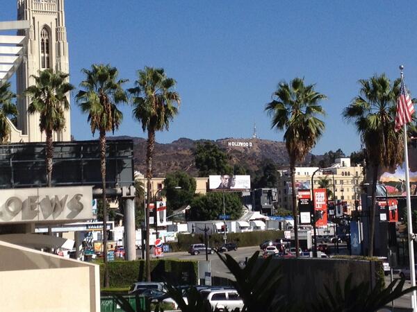 RachelShenton's tweet image. Not a bad old view this morning #LA ☀️💛