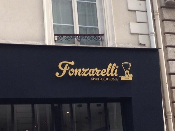 nicolasantonini's tweet photo. Happy day !! 
#pariseating http://t.co/s7KUJteViF