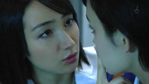 剛力彩芽とキスwクロコーチ