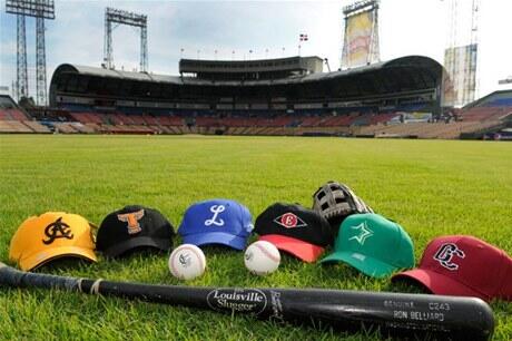 EricDinzey's tweet photo. Ayay!! Empezó la temporada!!! Vamo’haceile Águilas este e´nuestro año! http://t.co/SdEmRxZWQP
