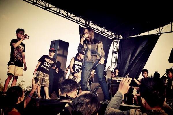 #IDMI ---> "@XtremeZine: #LadiesOfMetal Sakinah (Perangkai Kembang Seroja) "