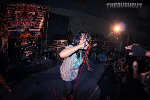 #IDMI ---> "@XtremeZine: #LadiesOfMetal Astrida (Throughout) "