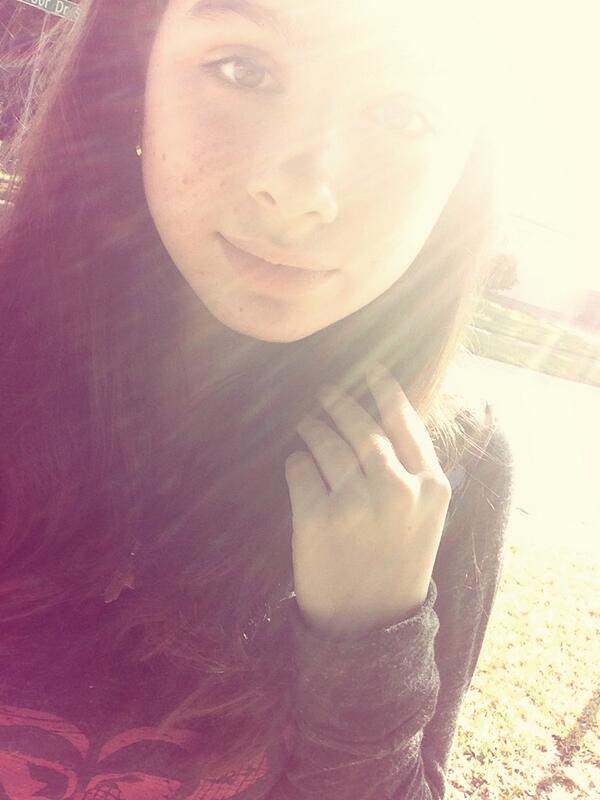 notice me eli tweet media