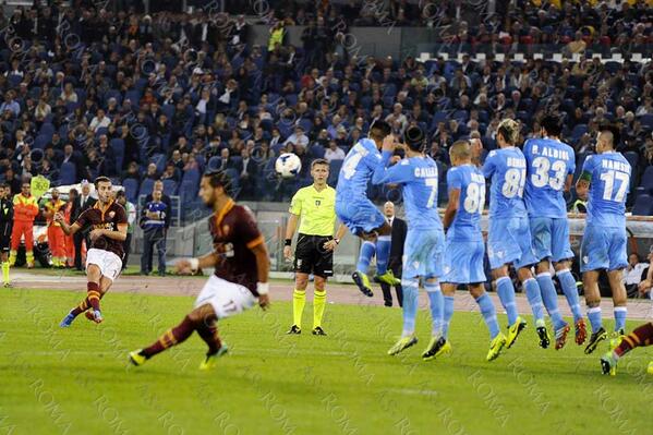 Risultato finale | Full time: Roma-Napoli 2-0 (48' Pjanic, 71' (rig.) Pjanic). GRAZIE ROMA!!! #RomaNapoli