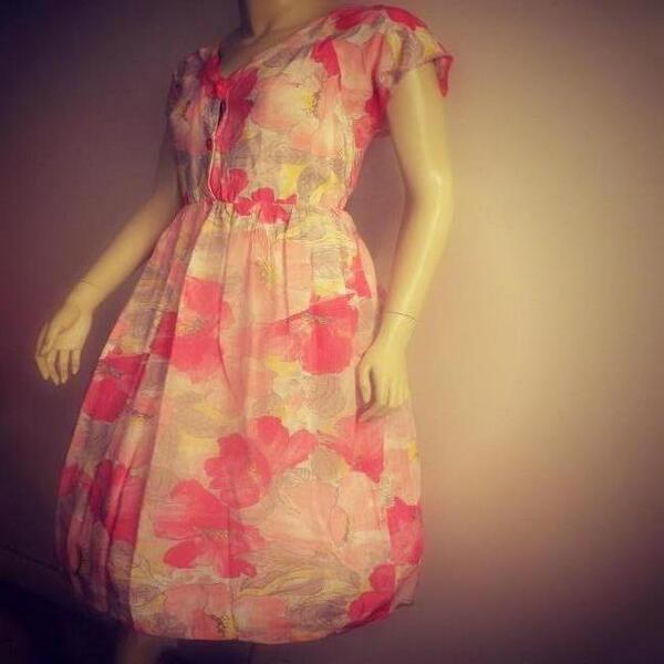 #Fashion #Vintage #Couture #Silk #Floral #50's #Swing #CircleSkirt #Rockability #Tea #Paris #Style