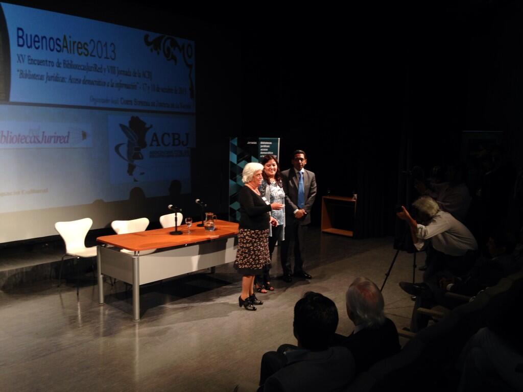 ACBJ_OK's tweet image. #ACBJ2013 Mención por trayectoria Lic. Mariana Del Carril
