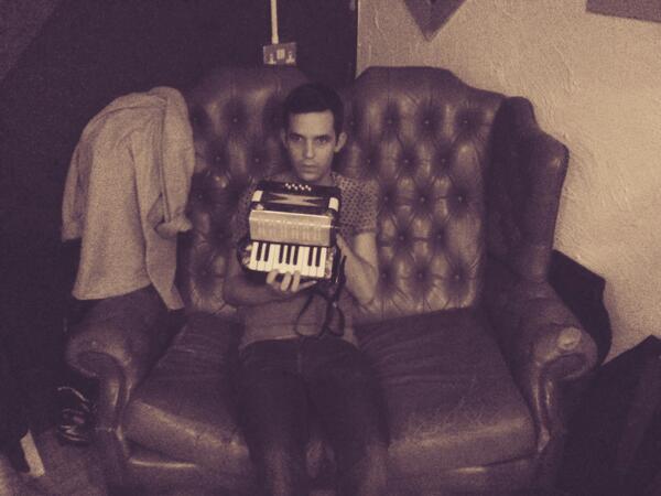 Sensible Sam & Japan tweet media