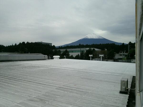 blackbobby's tweet photo. 一昨日は雪が全く無かったのに・・・ http://t.co/Juez2PBnfC