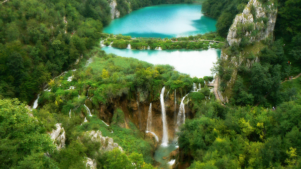 dreamcroatiacom's tweet photo. Beautiful #PlitviceLakes :) http://t.co/0zFgDin5z0