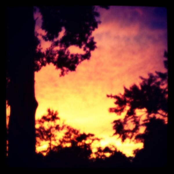 MariaStellaPern's tweet image. #firstsunset #iloveit #wonderful