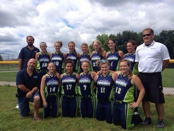 MaddyRoop's tweet photo. I MISS YOU GUYS @moyer_lindsey @allirahm1 @ericca_herzog @CaseyVanderPol @Caitlin_Smith21 @briQuinones http://t.co/yDGNdWnEpa