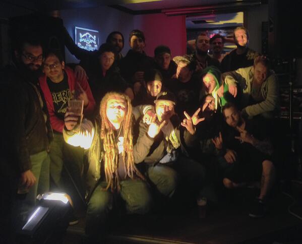 FirstRage's tweet photo. Merci à tous d'avoir répondu présents hier soir ! Big up au Shamrock, @TWOSTEPS_BAND et MOS pour cette soirée FAT ! http://t.co/TqSyOK57Pw